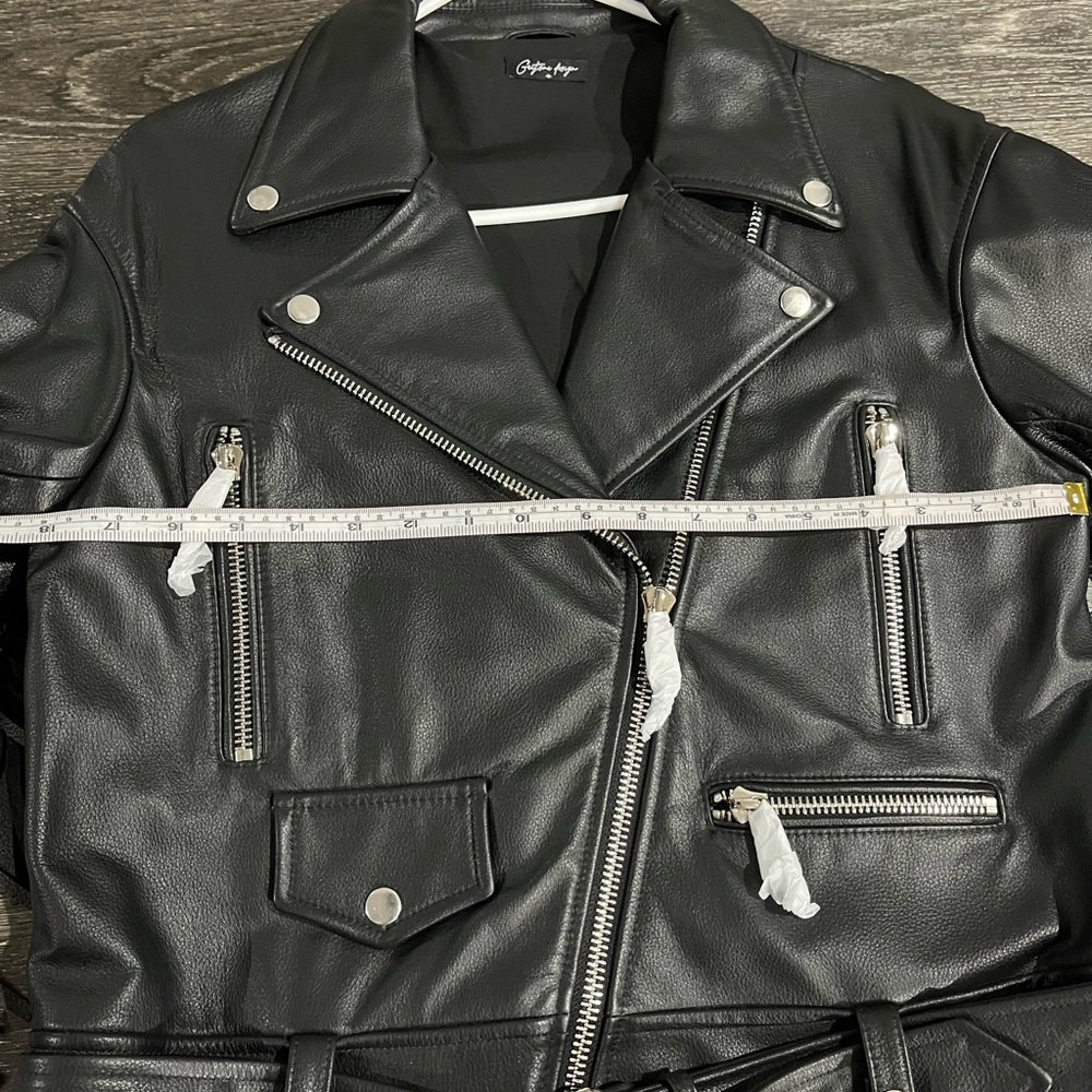 Leather jacket - Picture 4 of 6